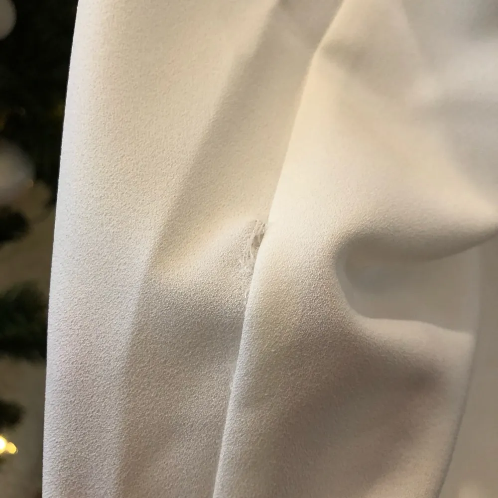 Vince Camuto  White Sheath Dress - Size 8 - Image 6