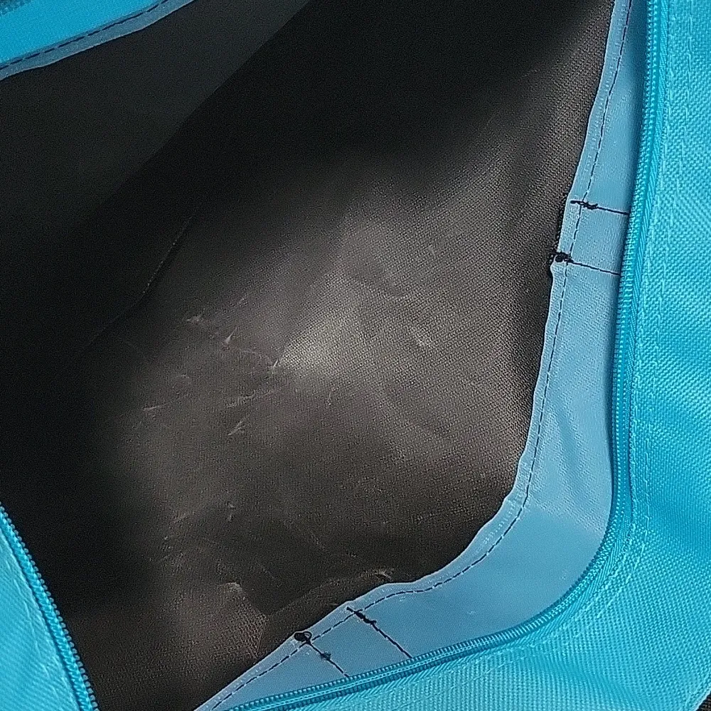 Las Vegas Zip Bag Blue - Image 4