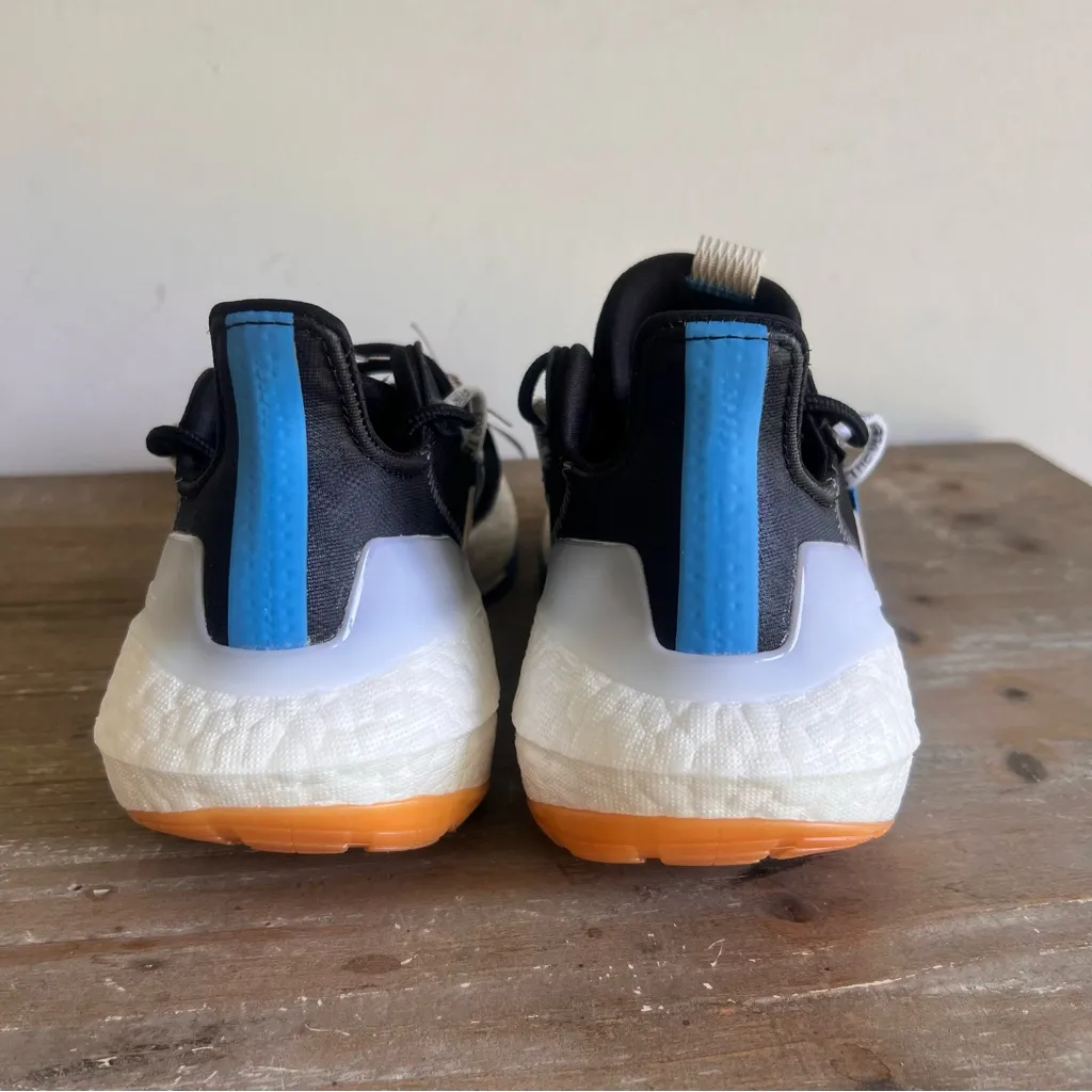 Adidas Parley X UltraBoost 21 Women's Shoe Size 6.5 #B1975 - Image 5