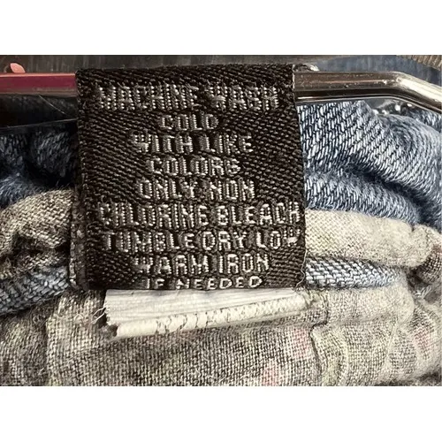 Twenty One Black by Rue 21 Low Rise Boyfriend Fade‎ Stretch Blue Jeans sz 5/6 - Image 9