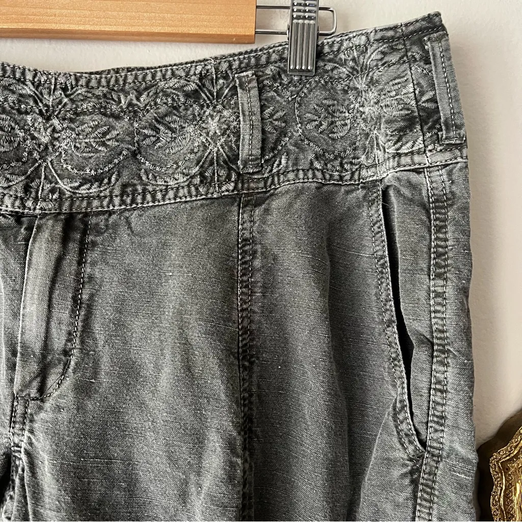 SUNDANCE More Than Cargo Boho Olive Rolled Hem Embroidered Pants Women’s SIZE 14 - Image 5