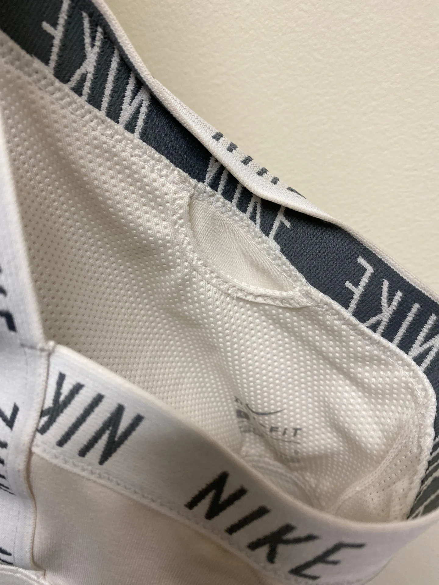 Nike Sports Bra White - Image 3