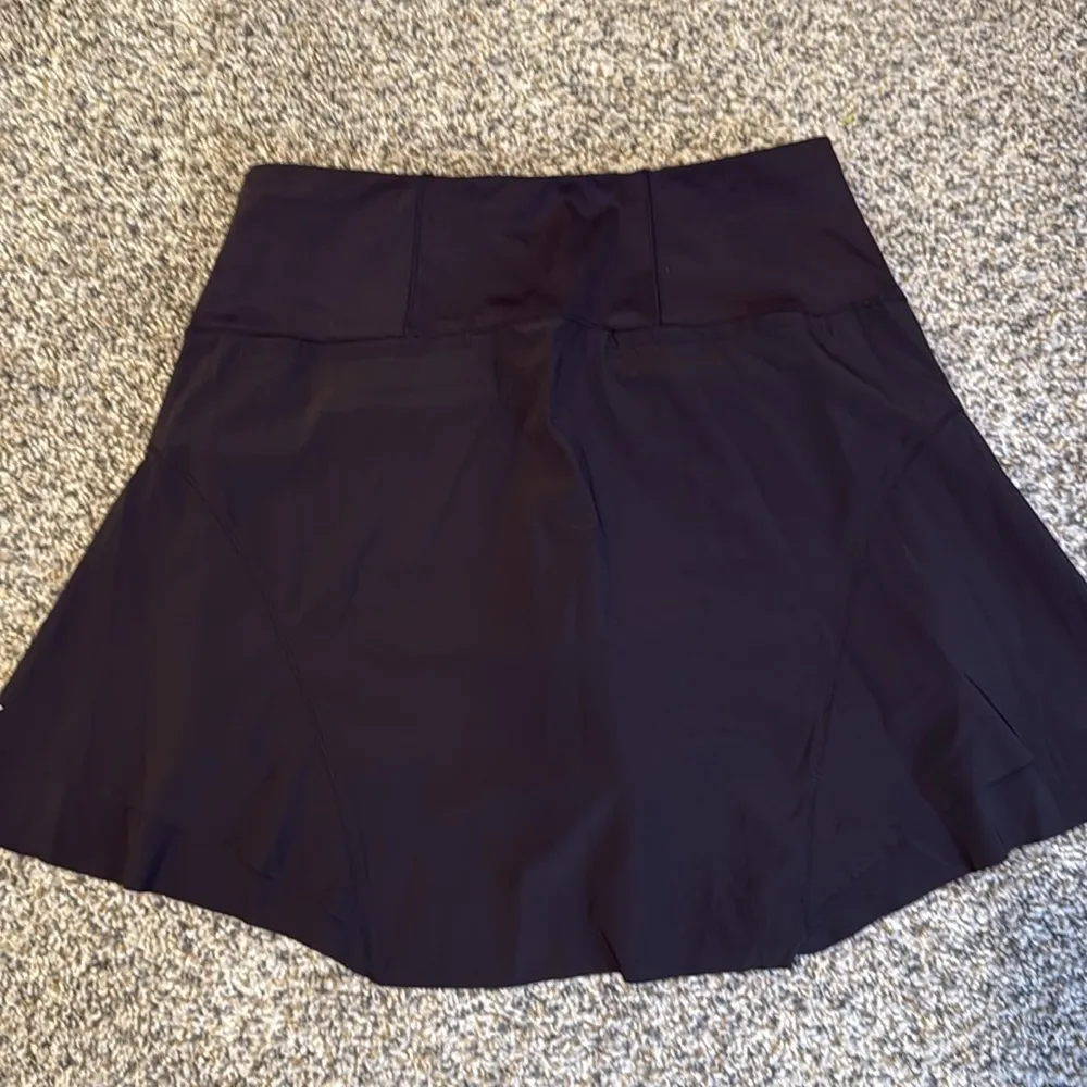 Lucky In Love Womens Vibrance Long Golf Skort small NWOT Black - Image 3