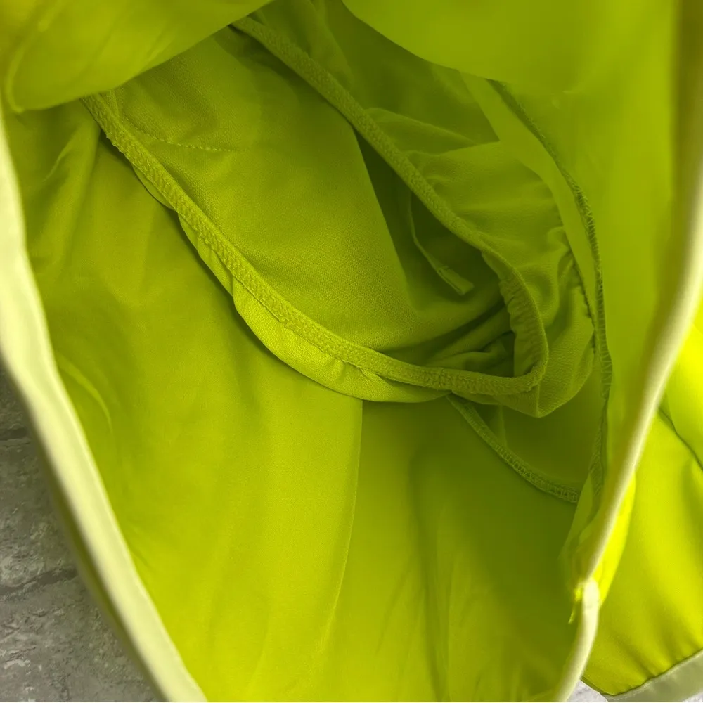 Nike Women's Dri-FIT Tempo Mid-Rise Brief-Lined Running Shorts NWT Size Small - Image 6