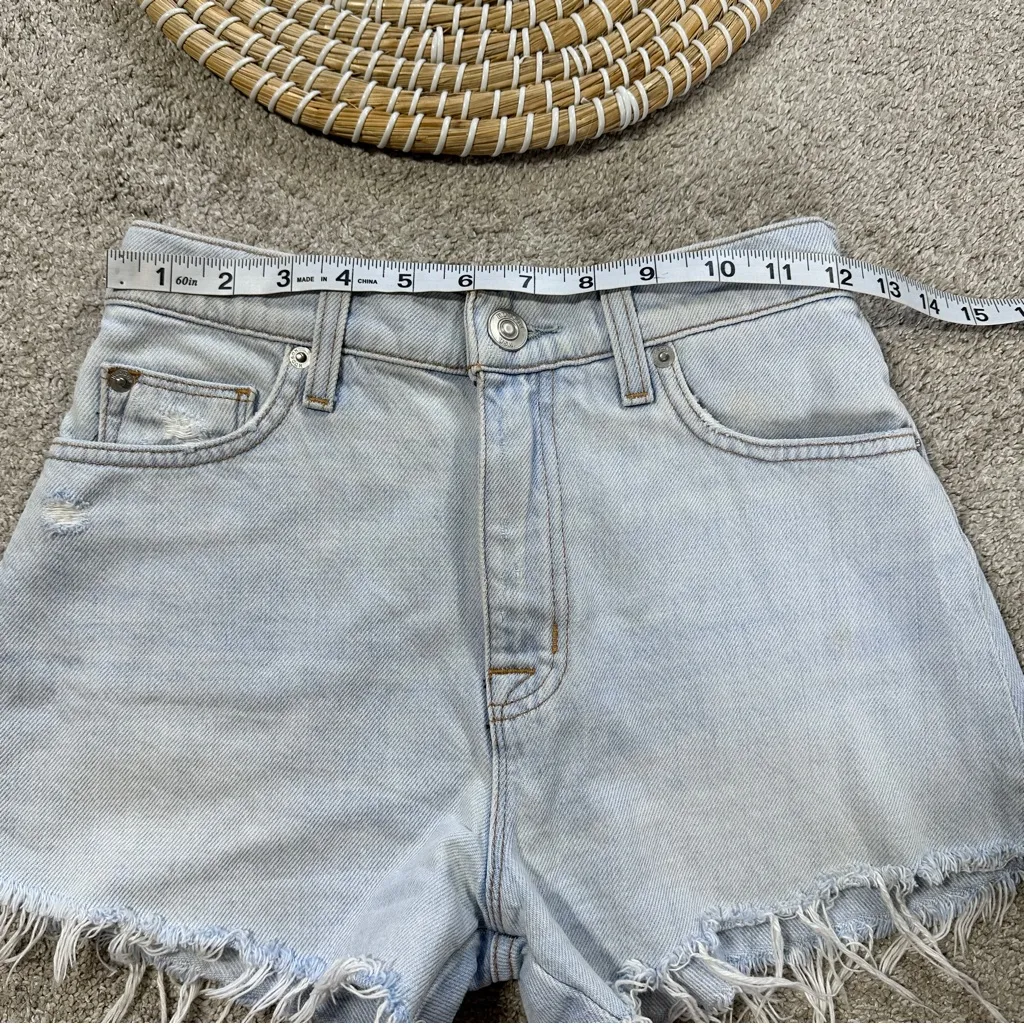 Hudson Women’s Sade Cut Off Denim Shorts High Rise Frayed Hem in Trea Size 24 - Image 11