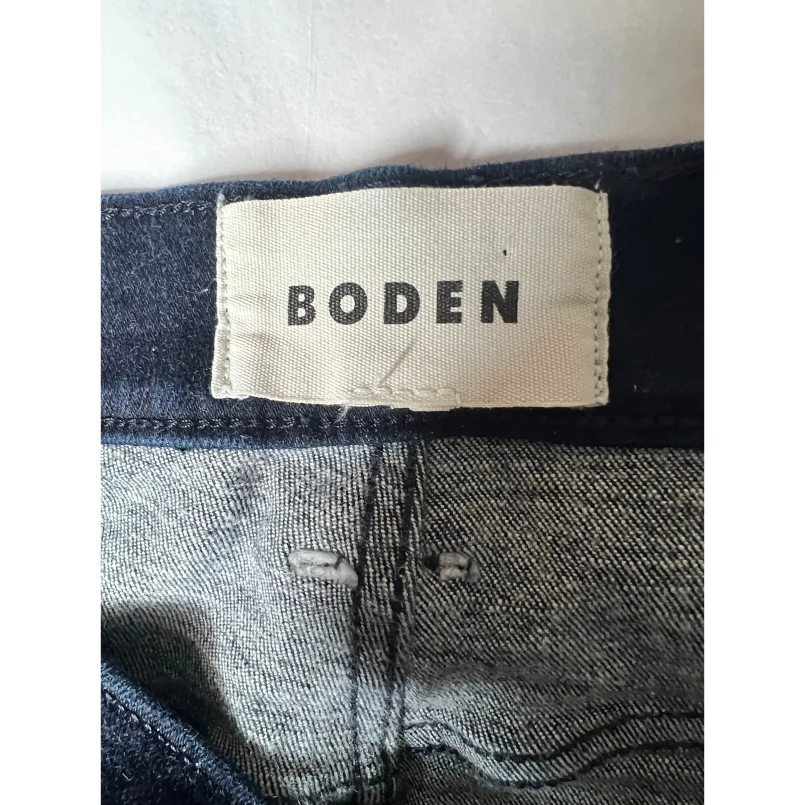 Boden jeans size 33 blue dark wash wide flare leg high - Image 7