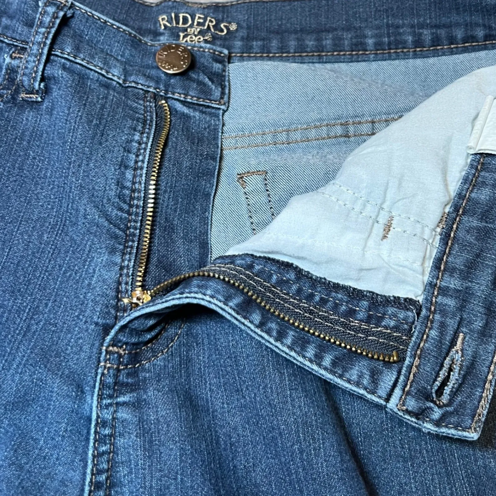 Riders by Lee Blue Jean Capri Pants Womens 10 Denim Casual Everyday Comfortable - Image 7