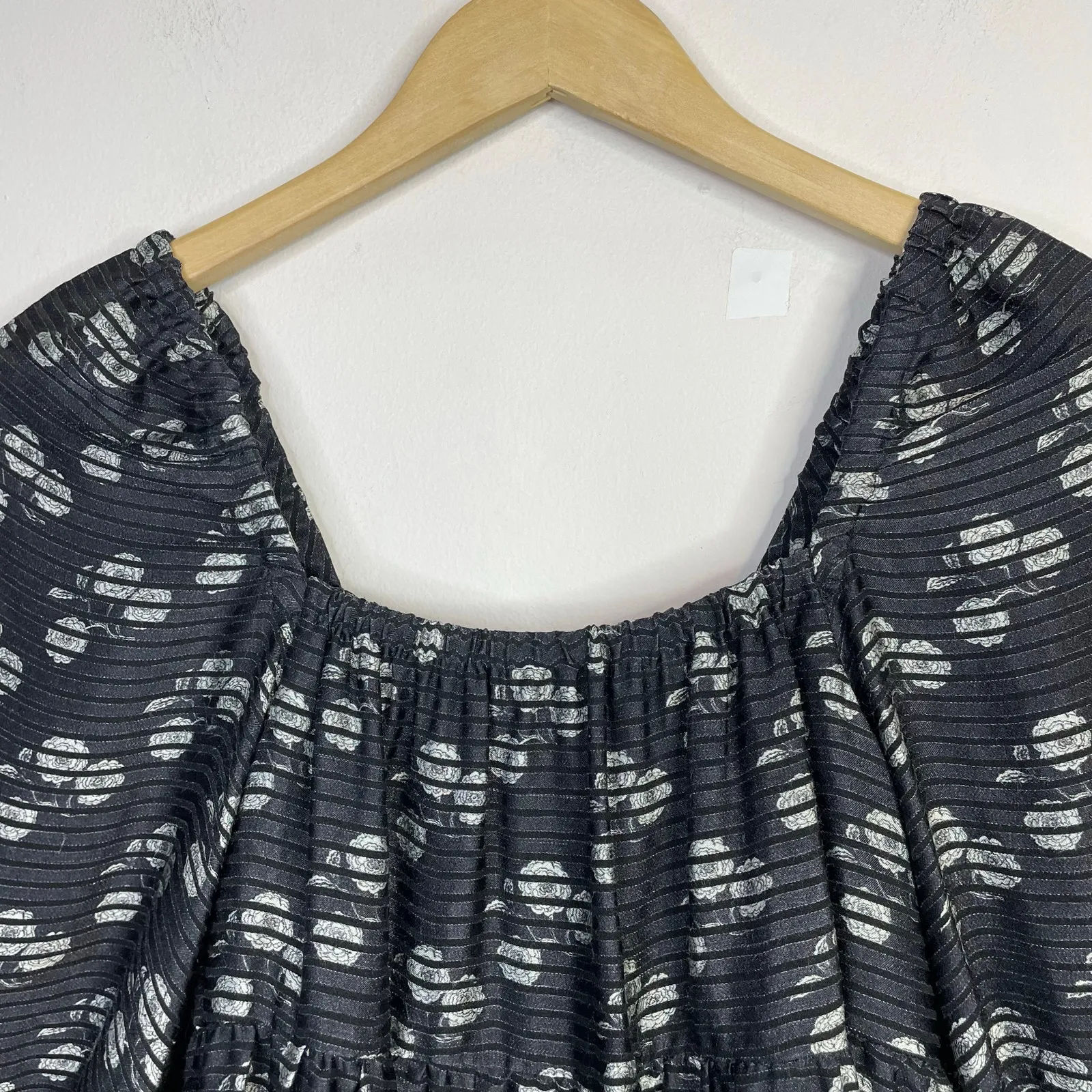 Alice + Olivia Rowen Tiered Long Sleeve Floral Mini Dress Black Cream womens XS - Image 2