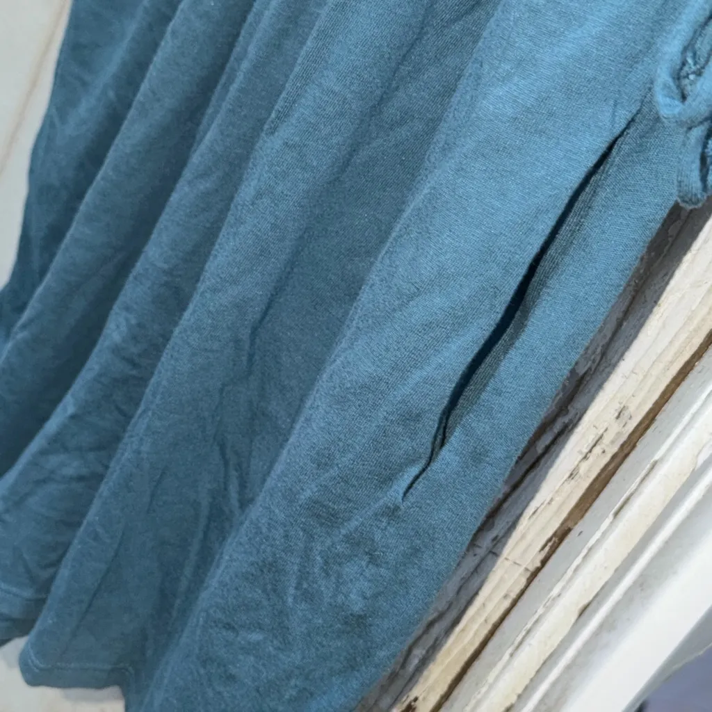 American Eagle Romper V-Neck size with Ruched Sleeves - Image 7