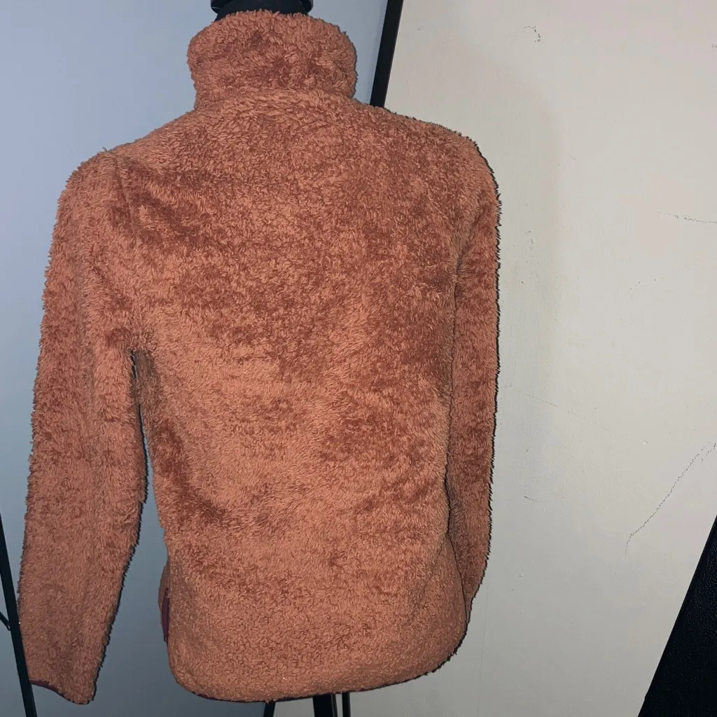 Cozy Brown Fleece Sweater Size XS - Image 2
