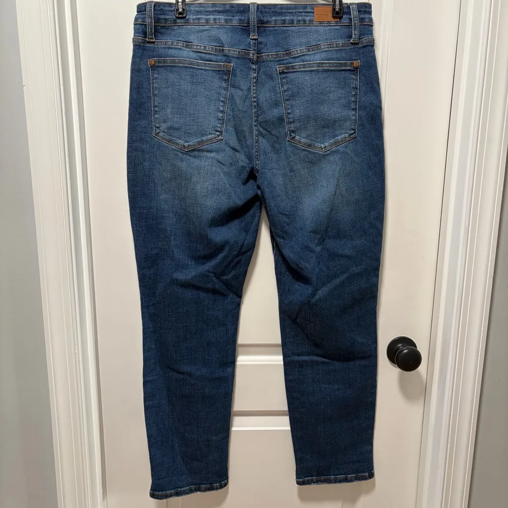 Judy Blue Boyfriend Fit Jeans size 13 Waist 31 Distressed Waffle Thermal Patch - Image 12