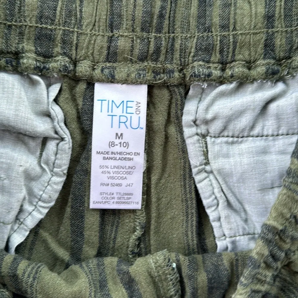Time and Tru Linen Striped Shorts Olive Green Black Medium - Image 4