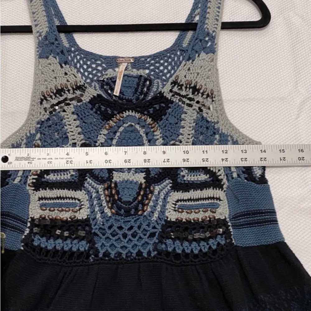 FREE PEOPLE Boho Crochet Hippie Sleeveless Knit Beaded top or dress size large - Image 3