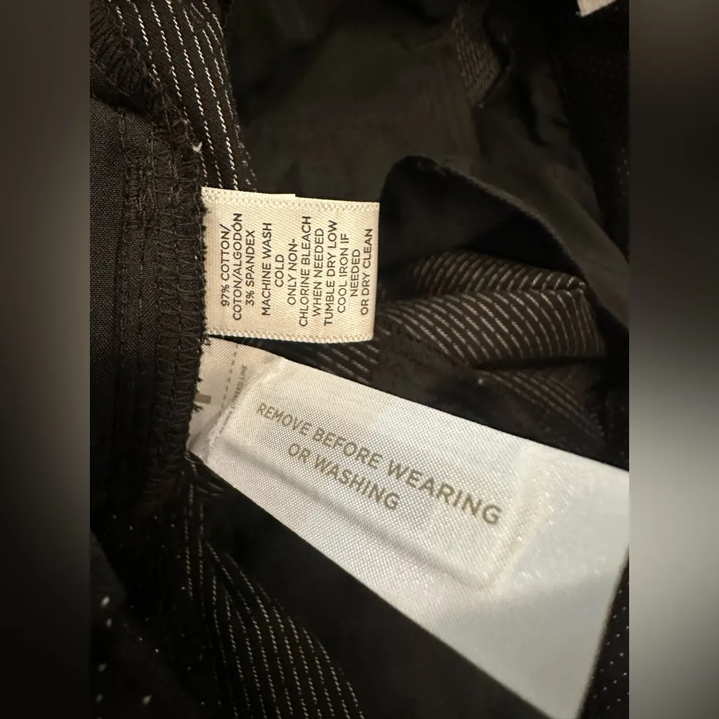 LOFT Marissa Cropped Polka Dot Pants - Image 4