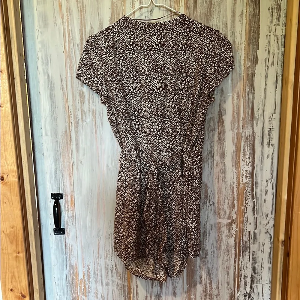 Urban Outfitters UO Brown / Burgundy and White Floral Romper - Image 2