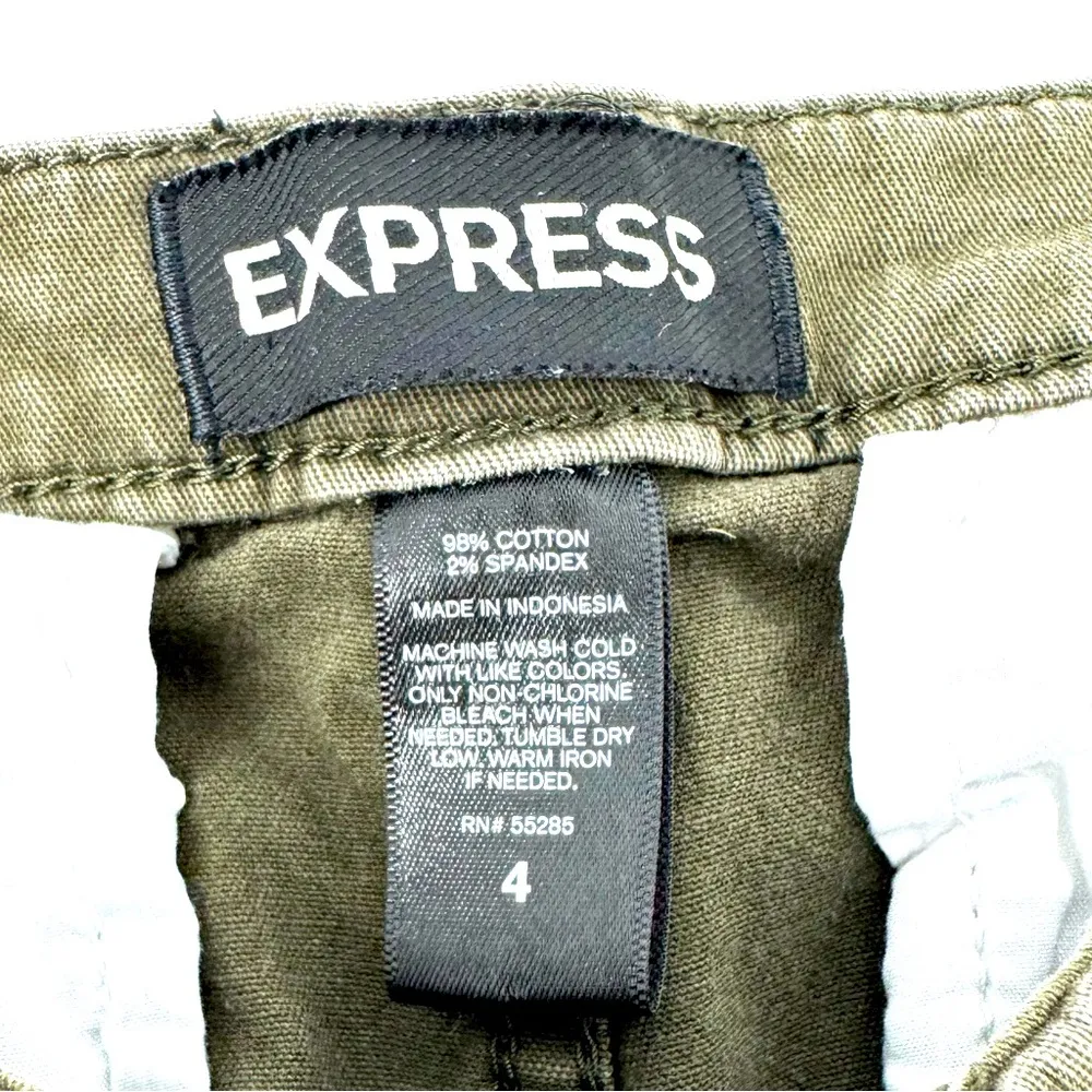 EXPRESS  Cotton Stretch Low Rise Utility Shorts Brown Size 4 - Image 5