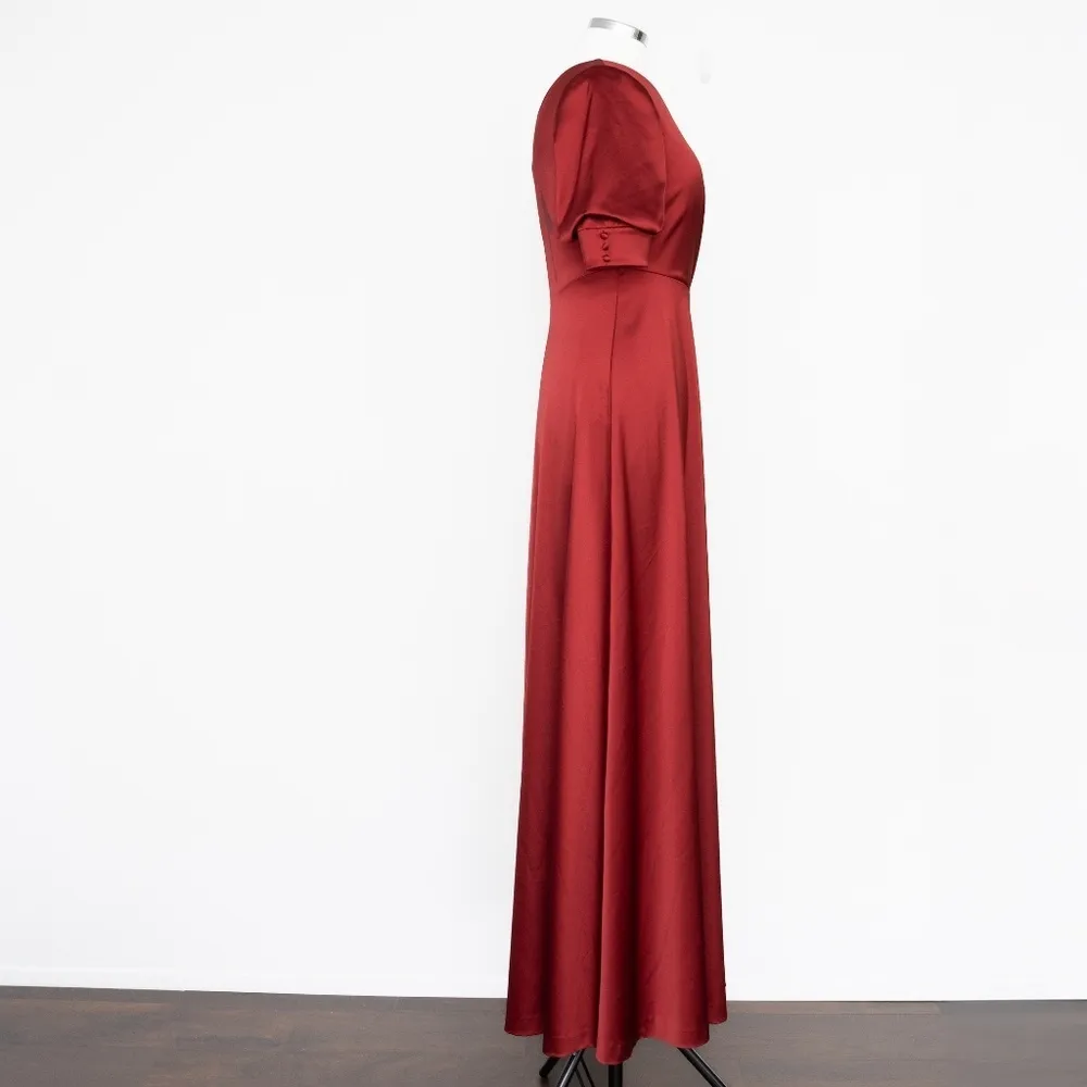 Kay Unger -  Izabella One Shoulder Satin Gown - Image 7