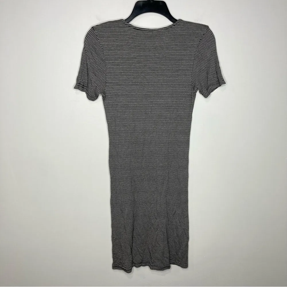 RVCA striped mini dress size medium‎ - Image 2