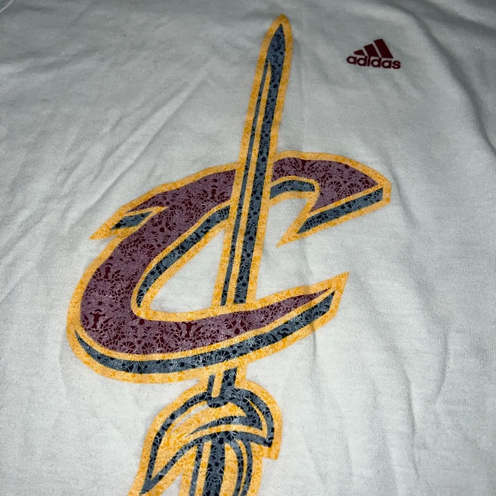 cleveland cavaliers t-shirt - Image 2