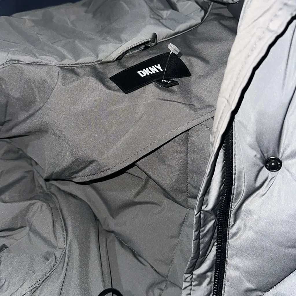 NWT DKNY Pillow Collar Diamond Quilt Long Puffer jacket with oversized - Image 12