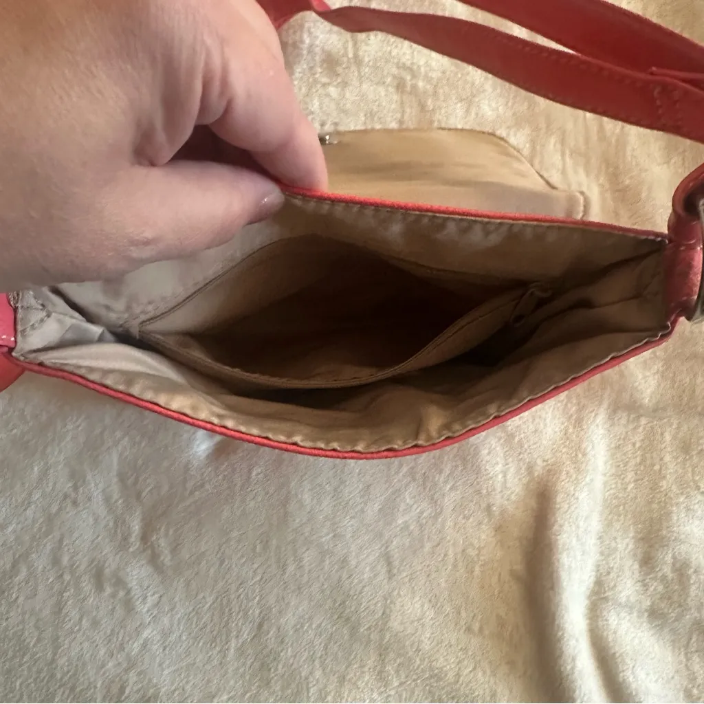 Nine West Crossbody Bag Tangerine Faux Leather - Image 4