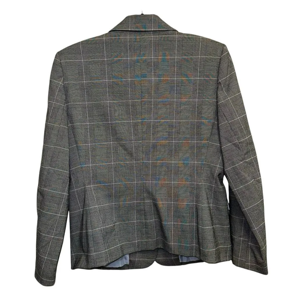 Le Suit Petite Black & White Patterned Skirt Suit - Image 4