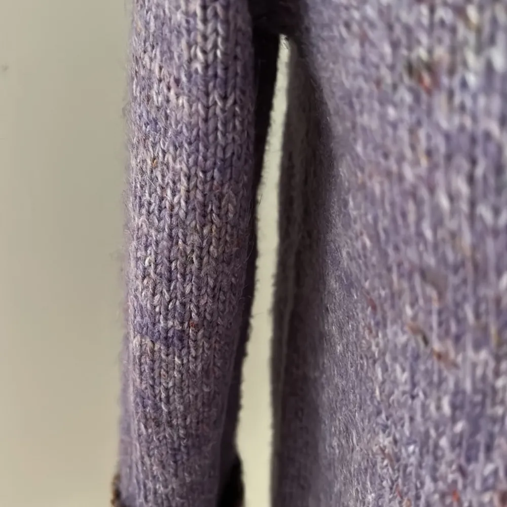 Christopher Banks Lavender Acrylic Cardigan Sweater sz S/M P Purple - Image 4