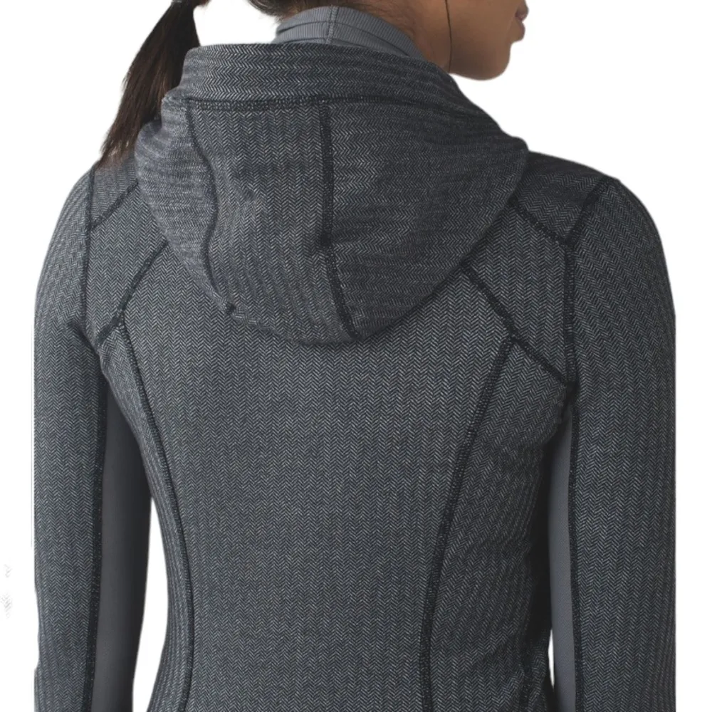 LULULEMON Daily Practice Herringbone Slate Black Gray Light Hoodie - Image 7