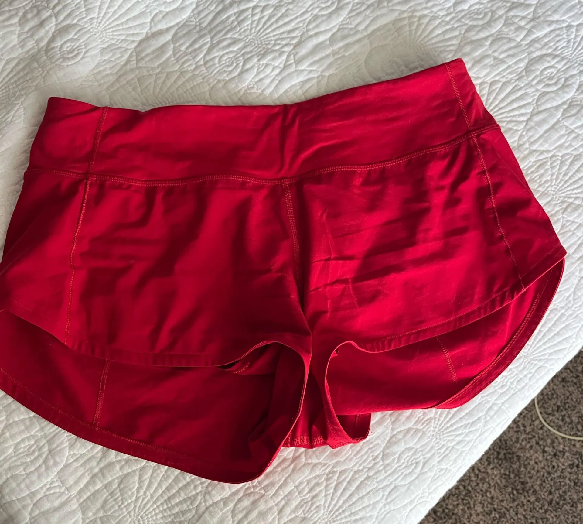 Lululemon Dark Red Low-Rise Speed Up Lined Shorts 2.5" - Image 2