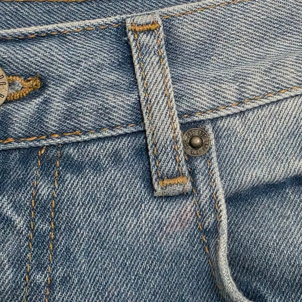 Urban Outfitters BDG Skater Baggy Cuffed Distressed Denim Jeans Blue Size 26x29 - Image 11