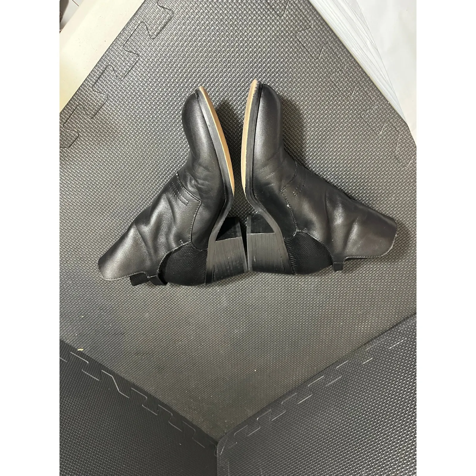 ALEXANDER WANG CLARICE ANKLE BOOTIES BLACK POINTED‎ TOE WOMENS SIZE 8 - Image 4