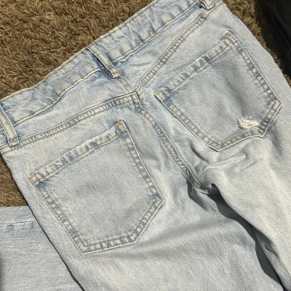 GARAGE DISTRESSED LIGHT‎ DENIM JEANS - Image 2