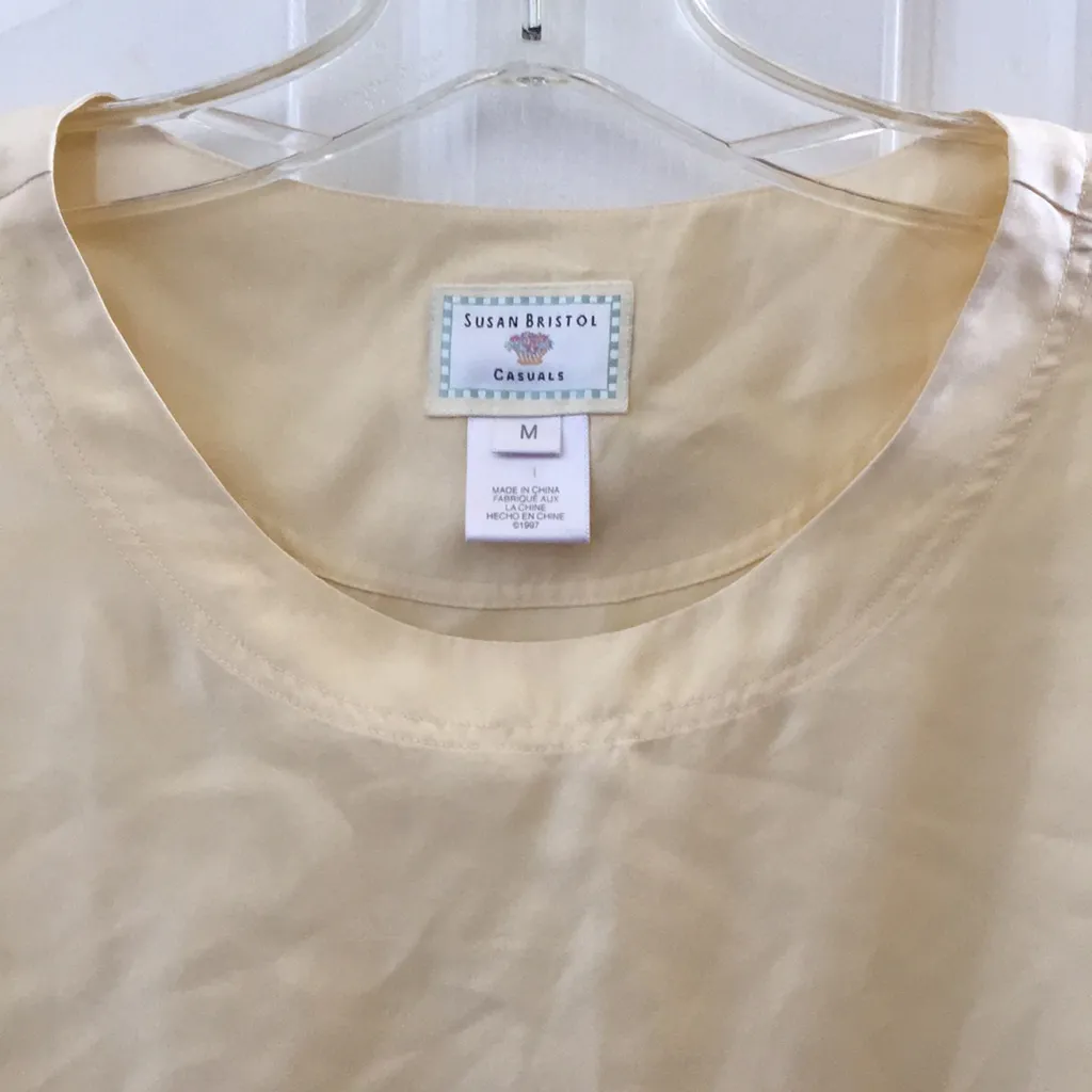 FINAL MARKDOWN Susan Bristol silk top medium - Image 2