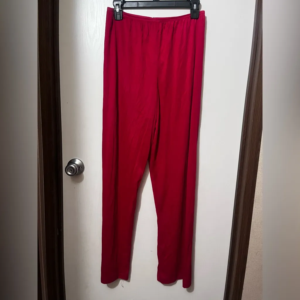 Vanity Fair Women's  Short-Sleeve Pajama Set (Beet Red M) - Image 7