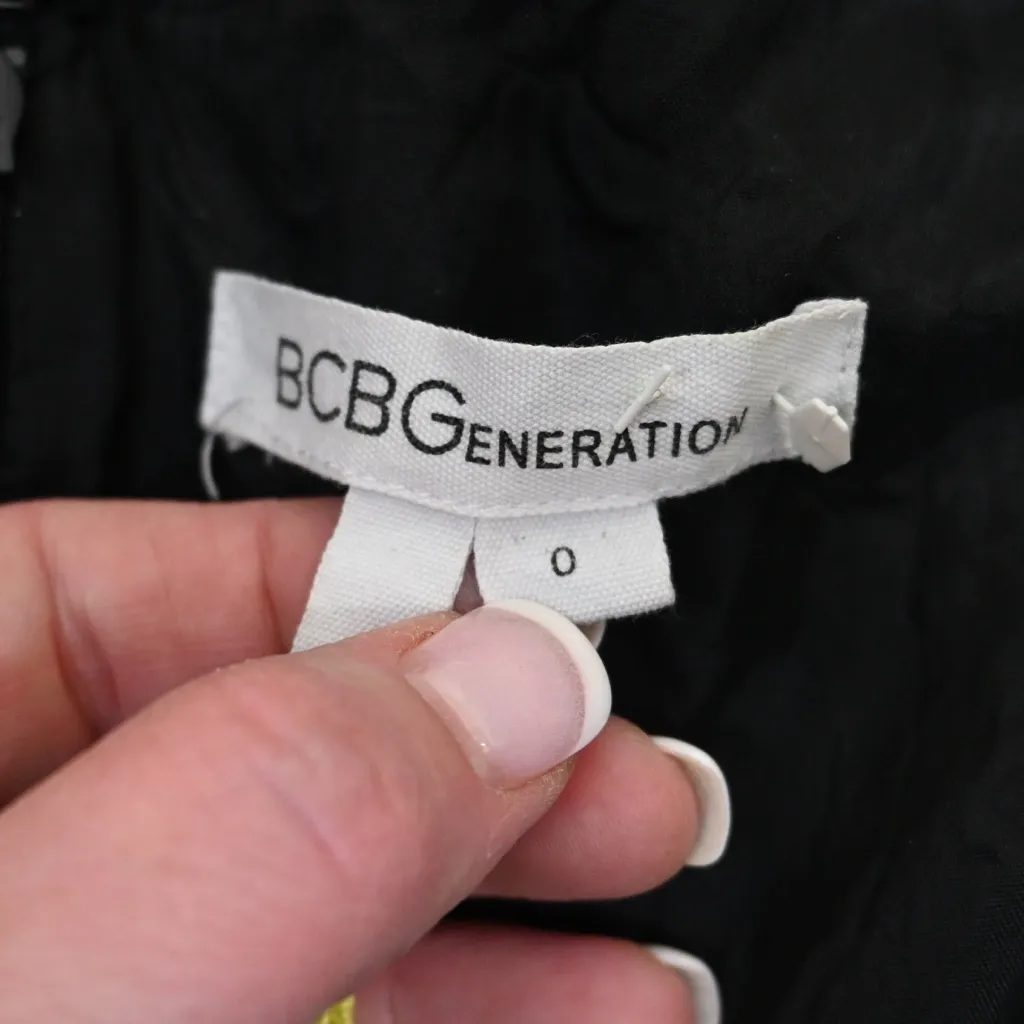 BCBGeneration Women's 0 Black White Romper Dress - Image 8