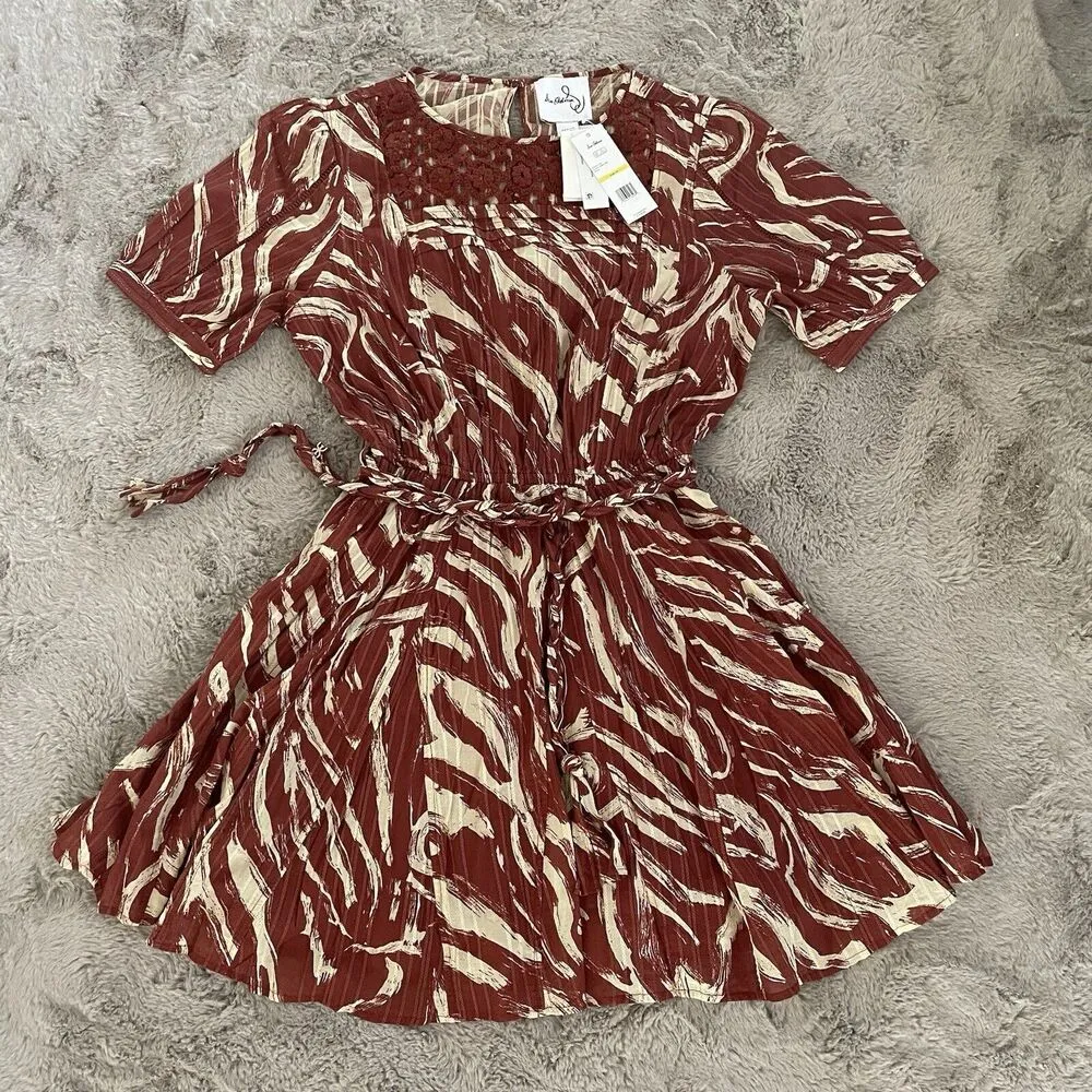 NWT Anthropologie Sam Edleman Tiffany Zebra Stripe Puff SleeveGodet Mini Dress M - Image 6