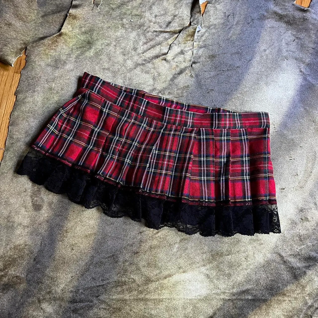 Vintage Plaid Pleated Tear Away Mini Skirt With Lace Trim Size undefined - Image 4