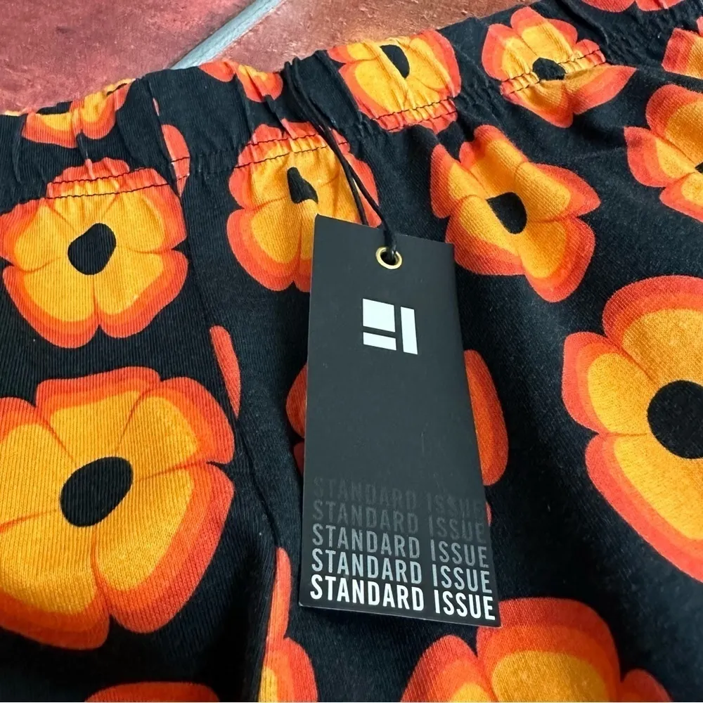 NWT Standard Issue Floral Pants Black Size 33 - Image 2