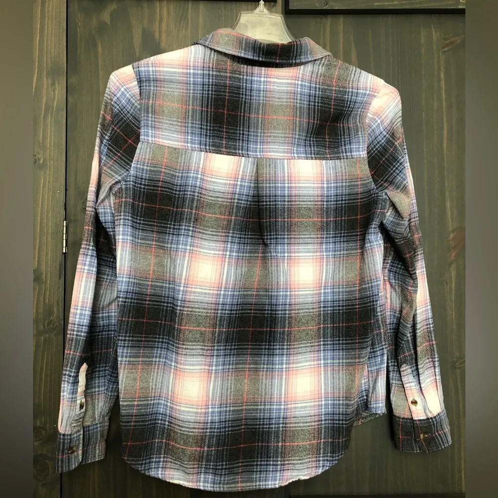 Aeropostale plaid boyfriend fit button down shirt size medium - Image 2