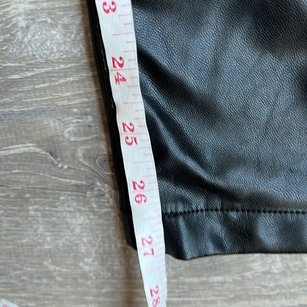 Abercrombie and Fitch Curve Love Vegan Leather 90s Straight ultra high rise - Image 10