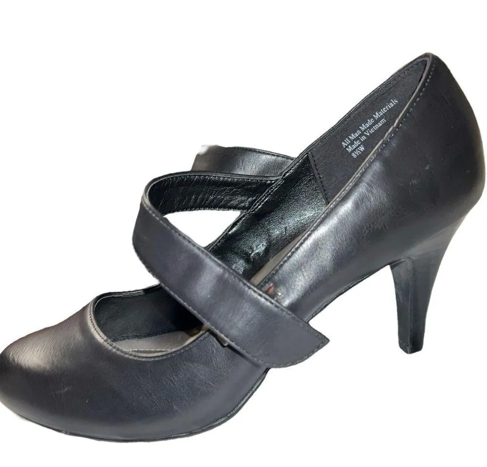 Kelly and Katie black mary janes.  Excellent condition - Image 3
