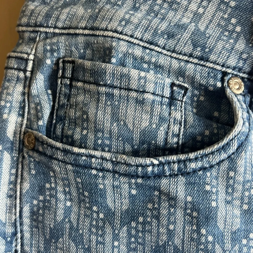 NYDJ Briella size 4P printed Bermuda denim shorts - Image 8