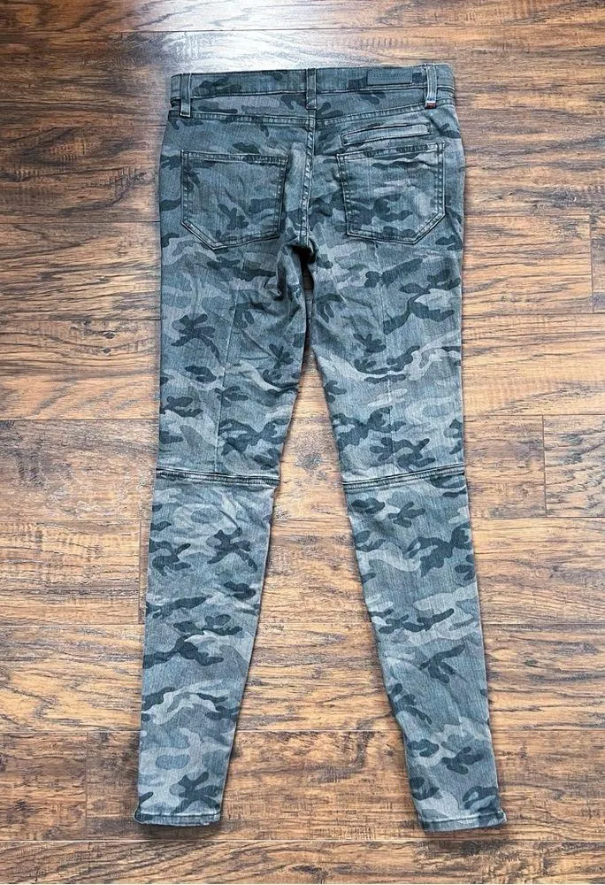 Etienne Marcel • Camo Moto Skinny Jeans red zipper pockets hem olive green Size 27 - Image 11