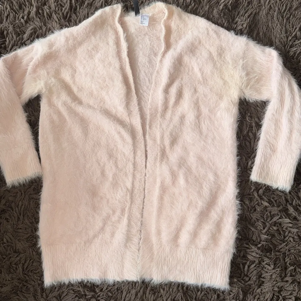 Pastel super soft open pink cardigan size small - Image 5