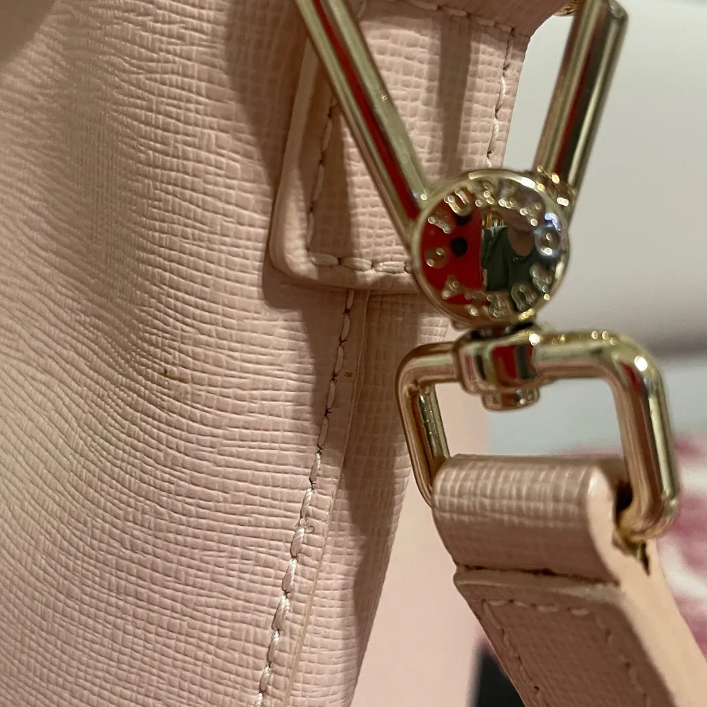 Furla Elegant Pink Bucket Bag - Image 7