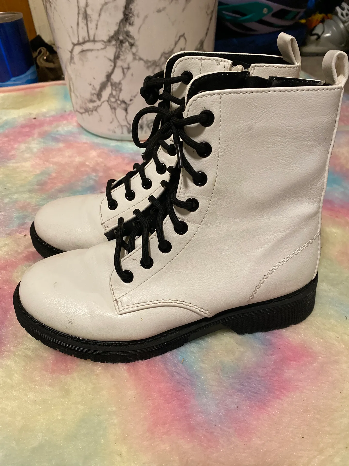 White Combat Boots Size 7 - Image 3
