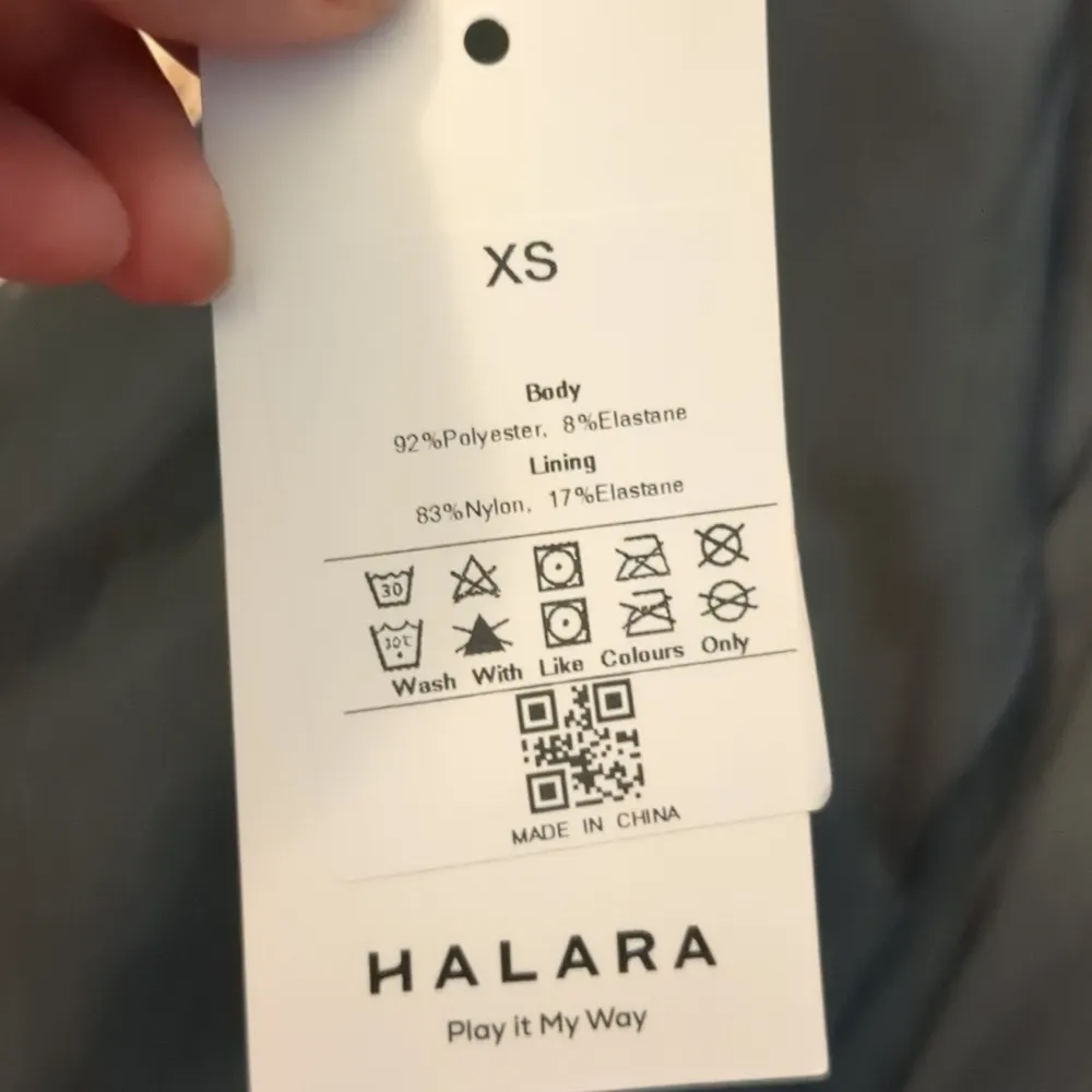 Halara gray pleated skort size x-small - Image 5