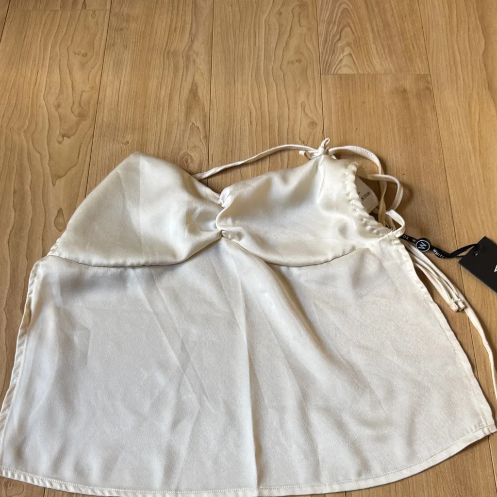 NWT White Fox Id Come Running Halter - Image 2