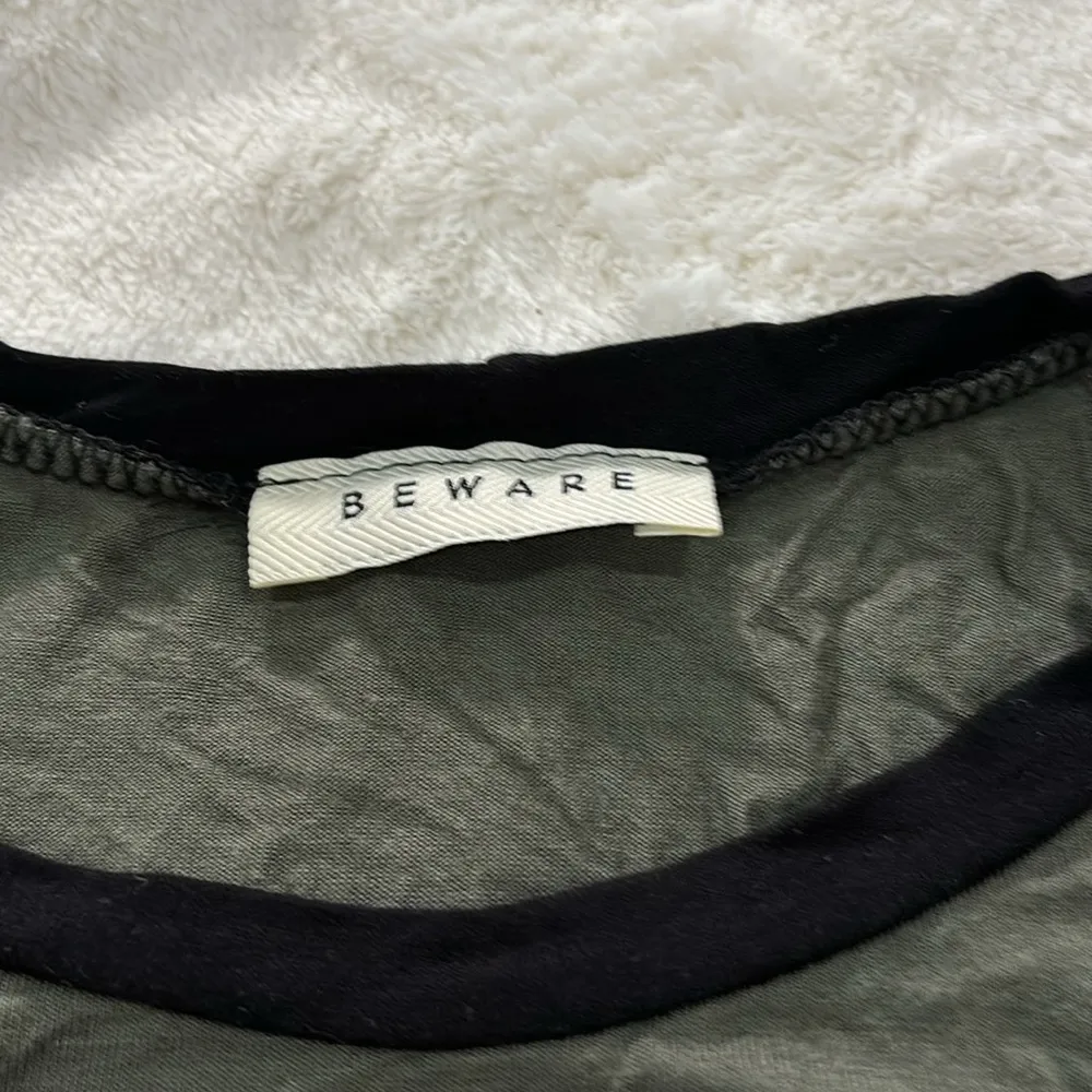 Beware stay true Olive green top - Image 2