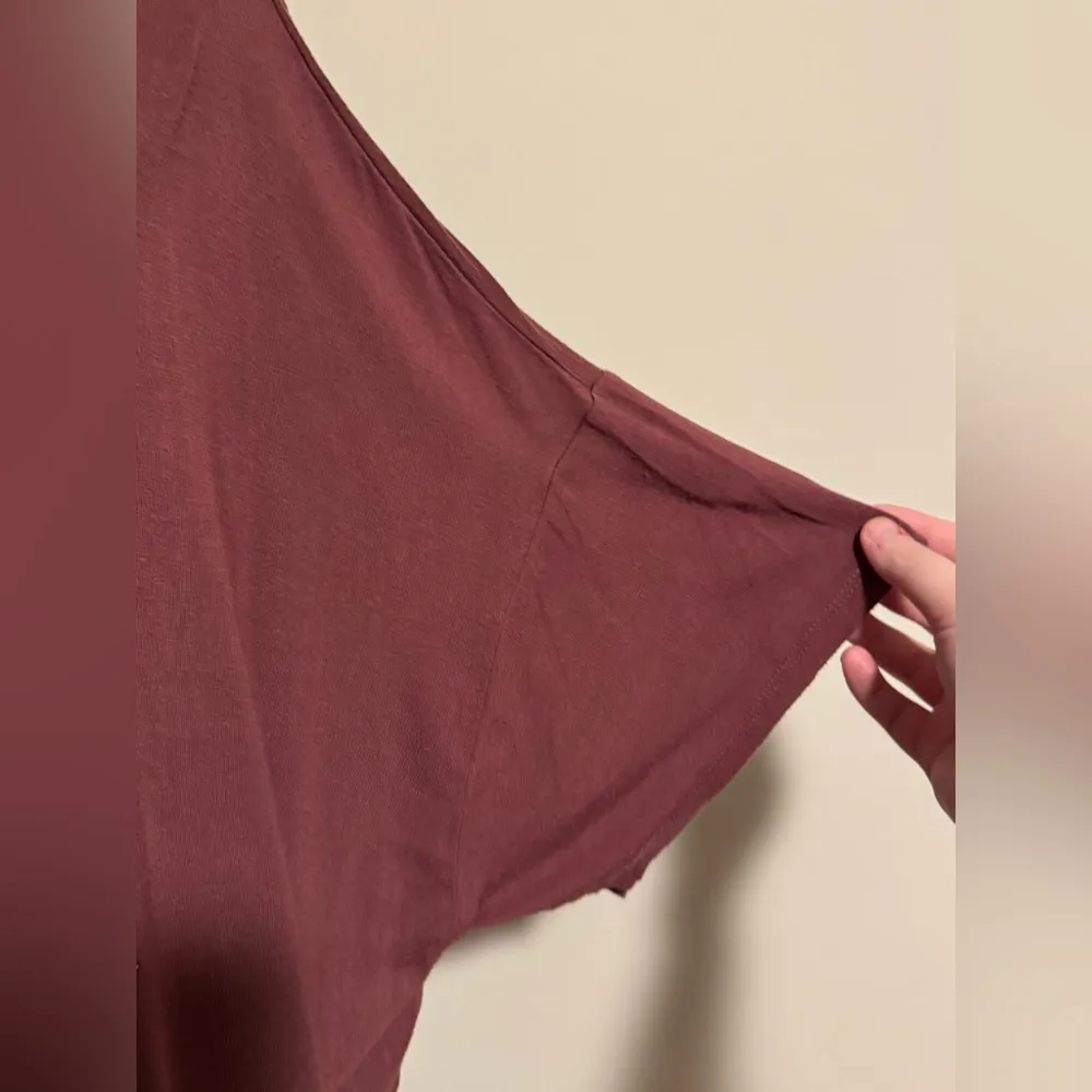 EUC Arula Maroon and Tan Texas Graphic Tee size XL Red - Image 6